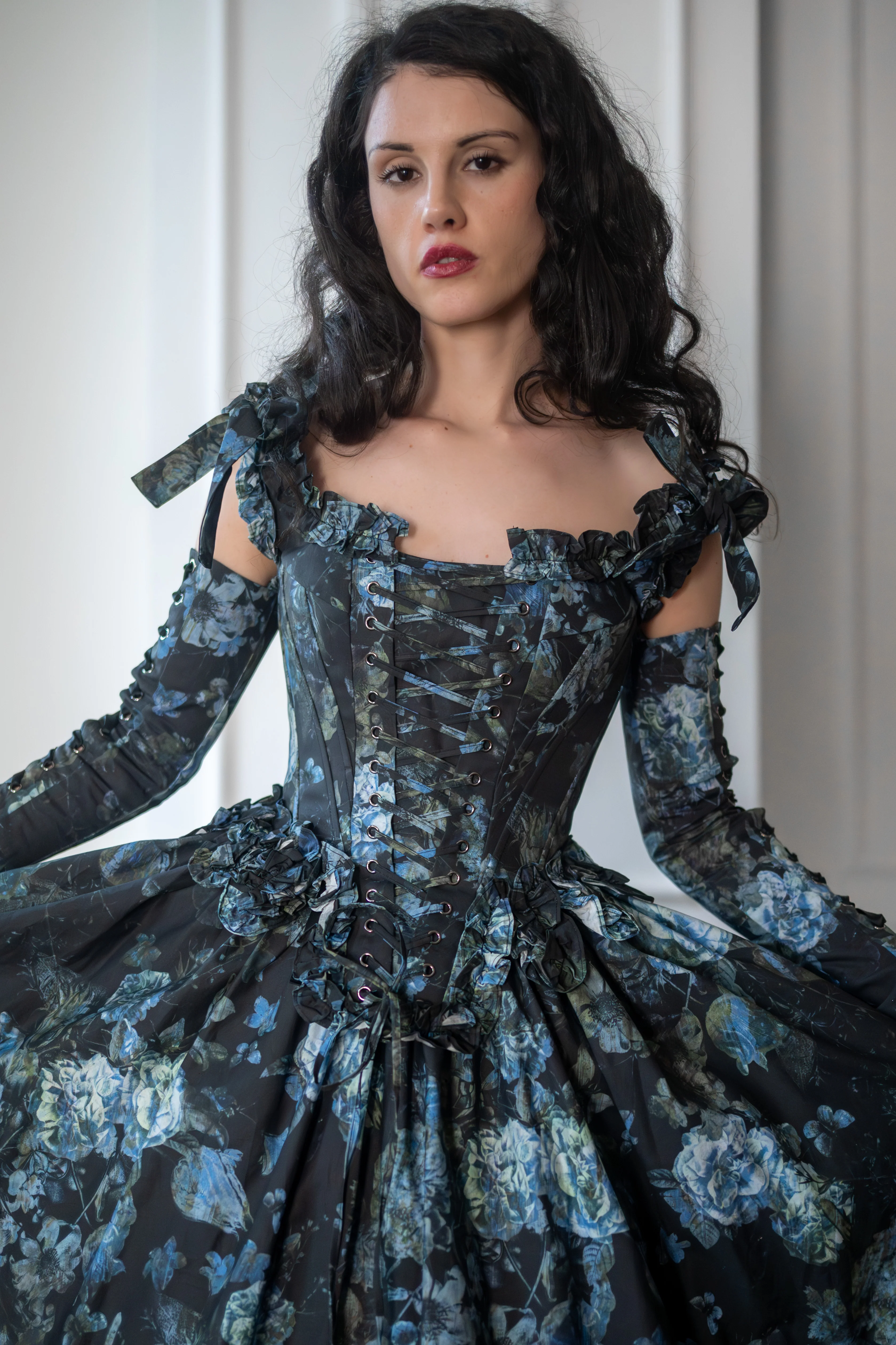 Entwined Souls Pompadour Corset - Image 7