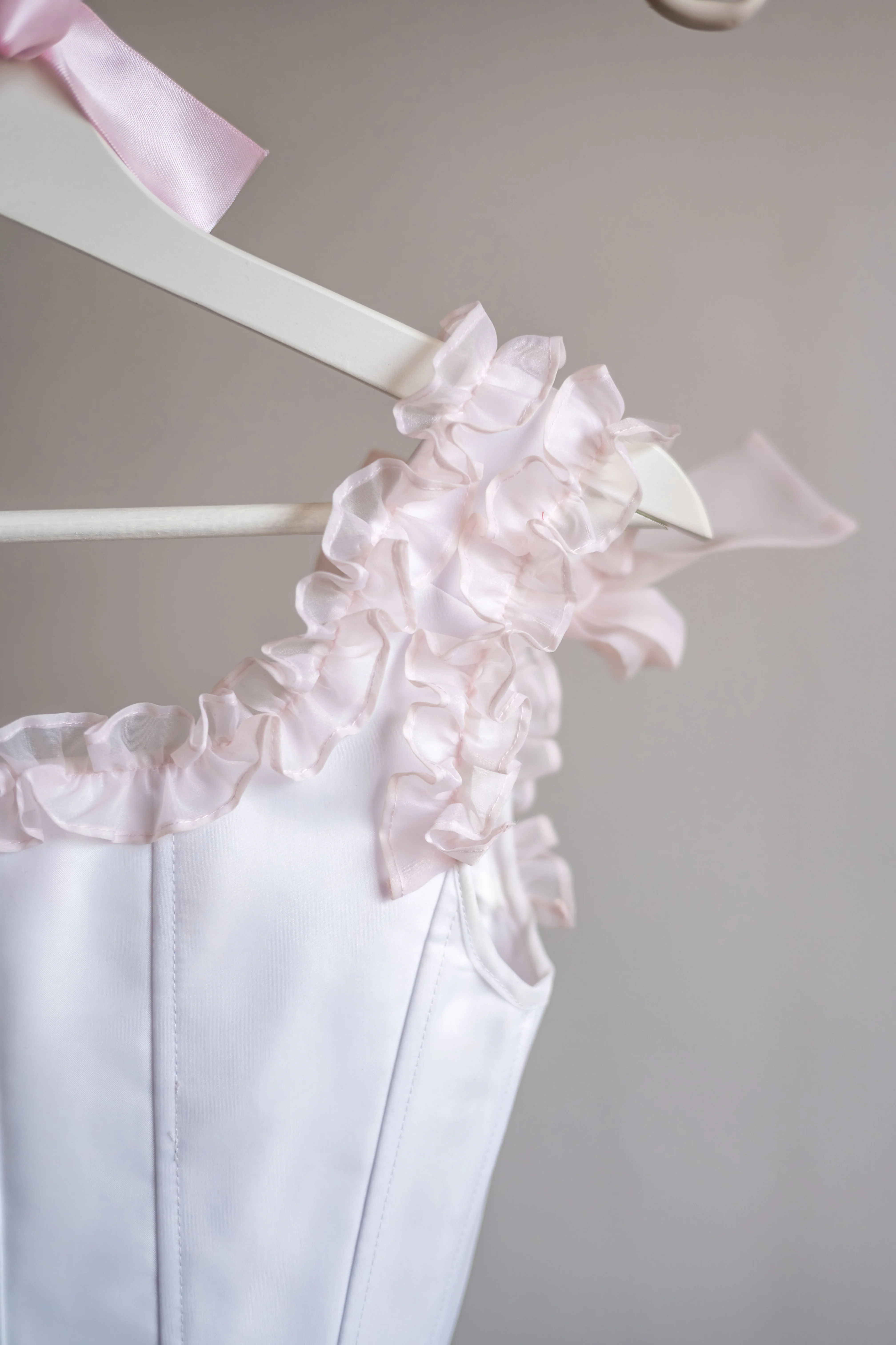 Fleurs de Cerisier Pompadour Corset - Image 6