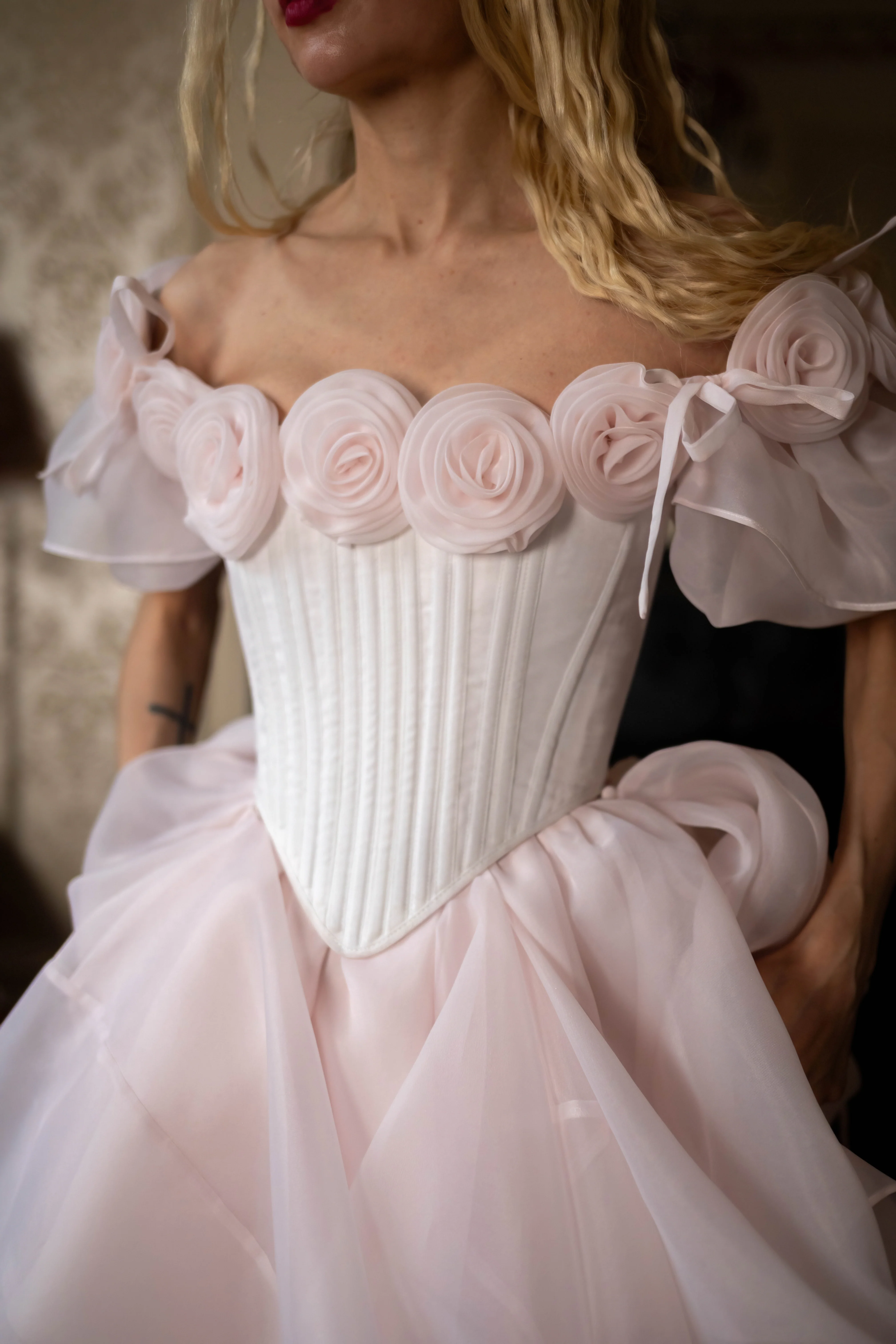 Fleurs de Cerisier Rosebud Corset - Image 2