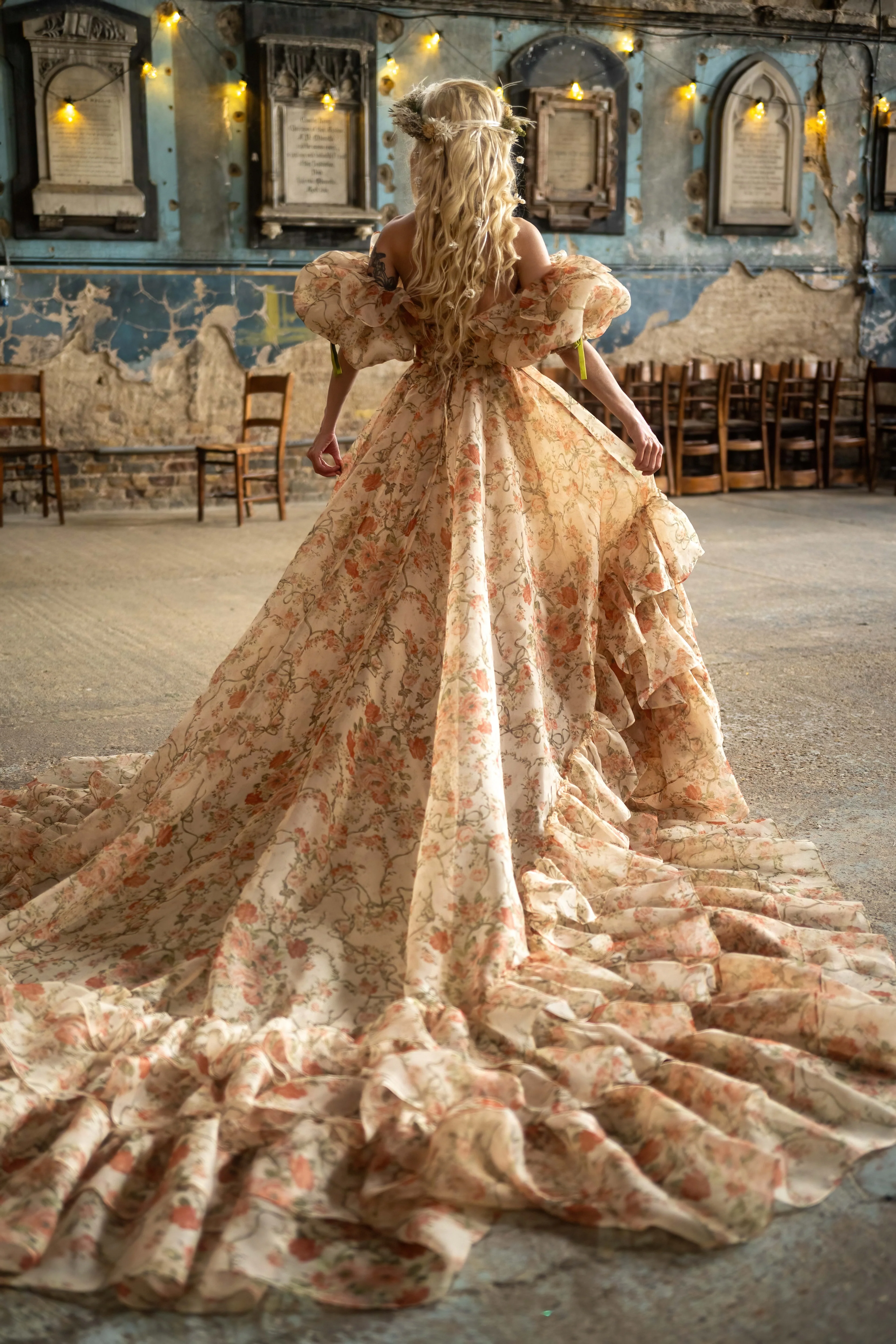 Gretna Green Ingénue Gown - Image 9