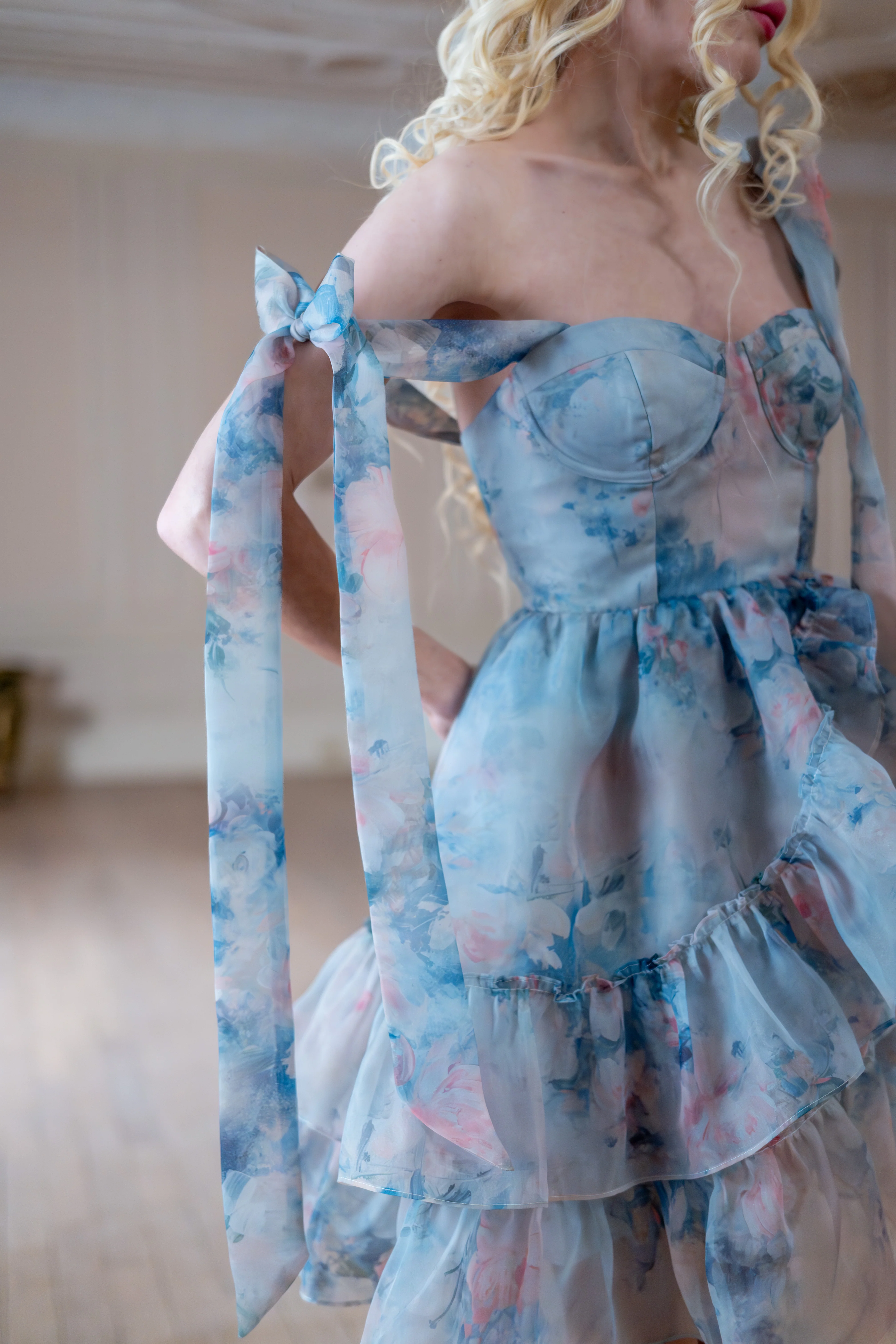 Lady of the Lake Rochette Dress - Image 13