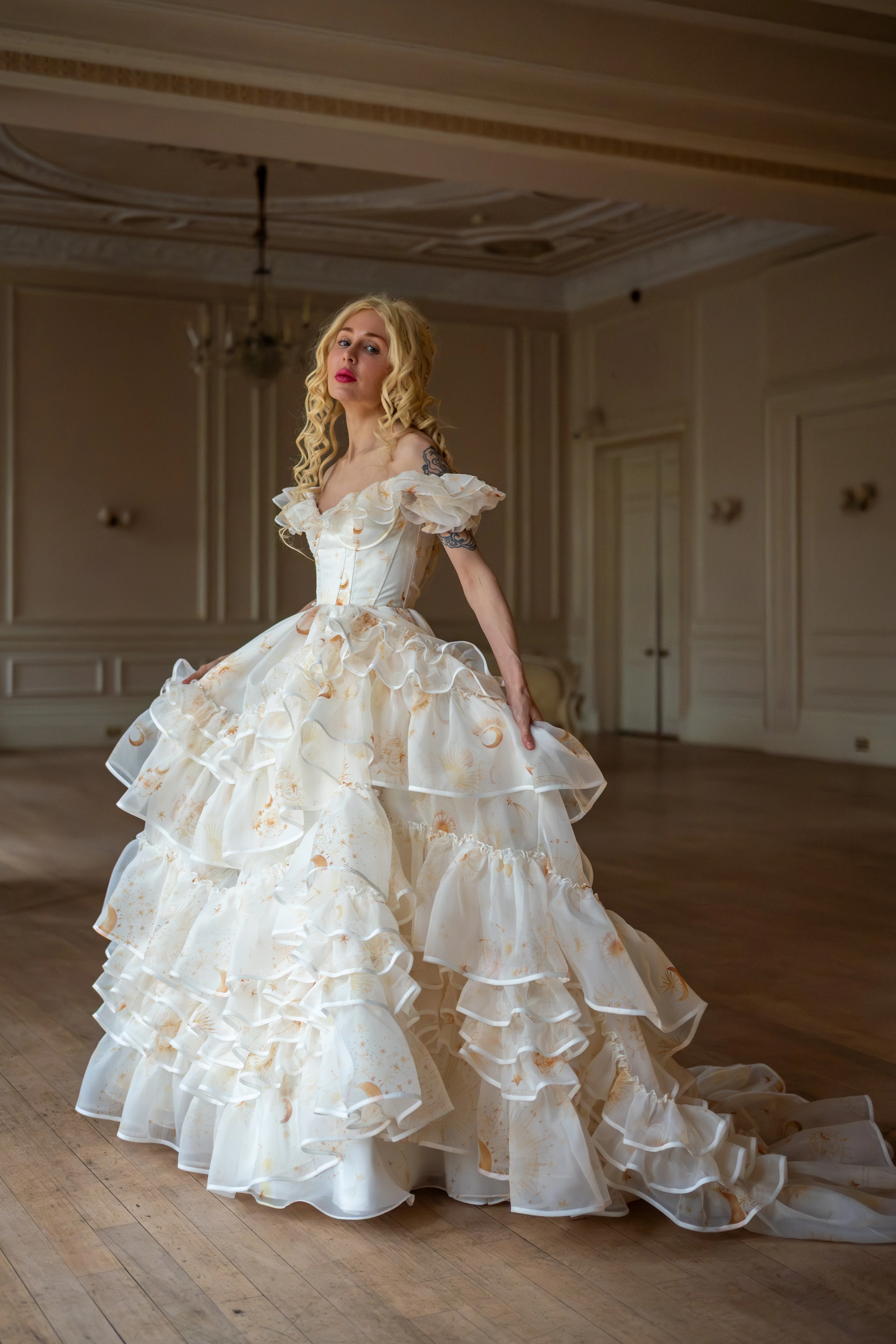 Lunaire Veil Opera Gown - Image 15