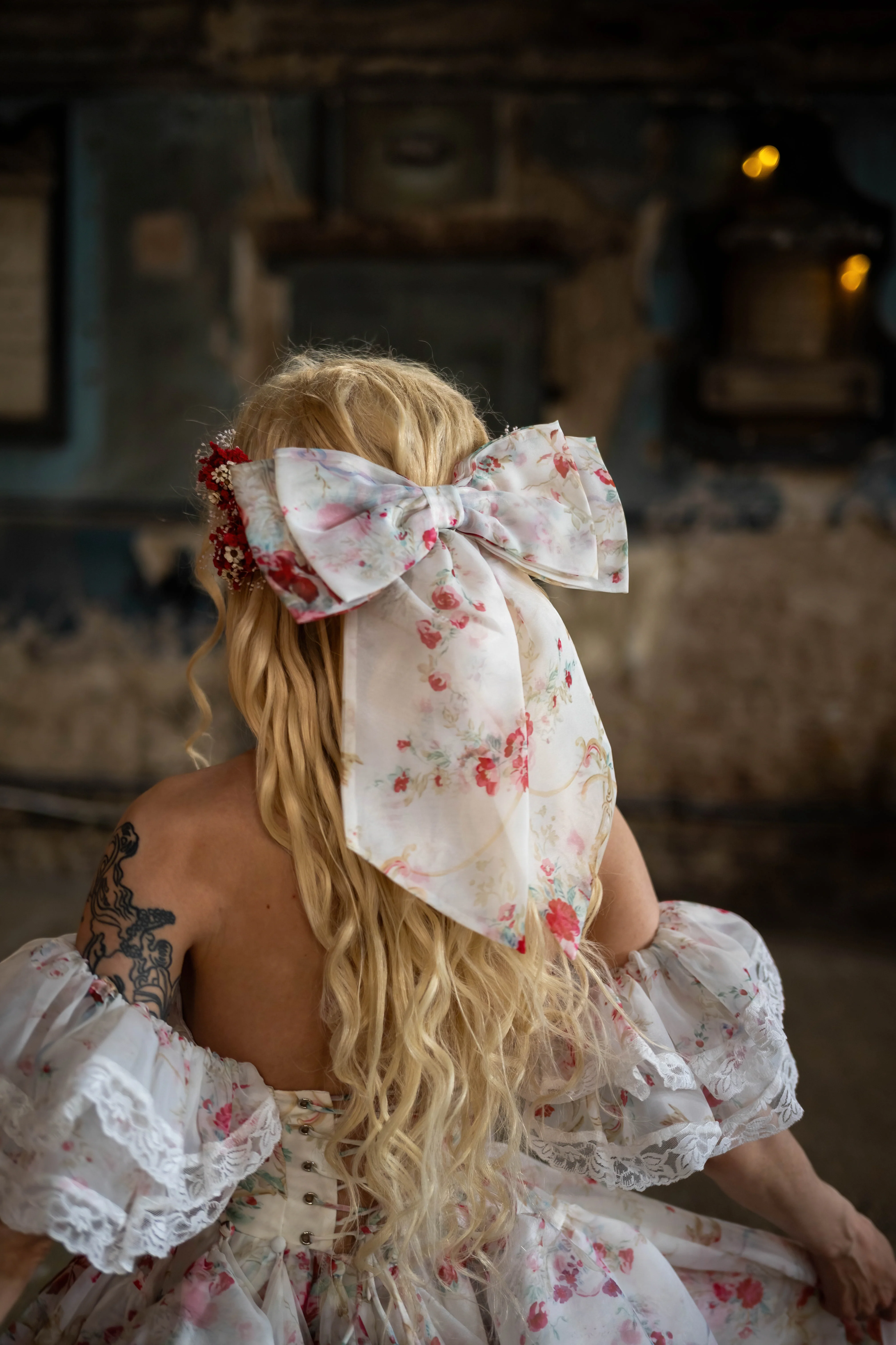 Tuileries Winged Hairbow - Image 6
